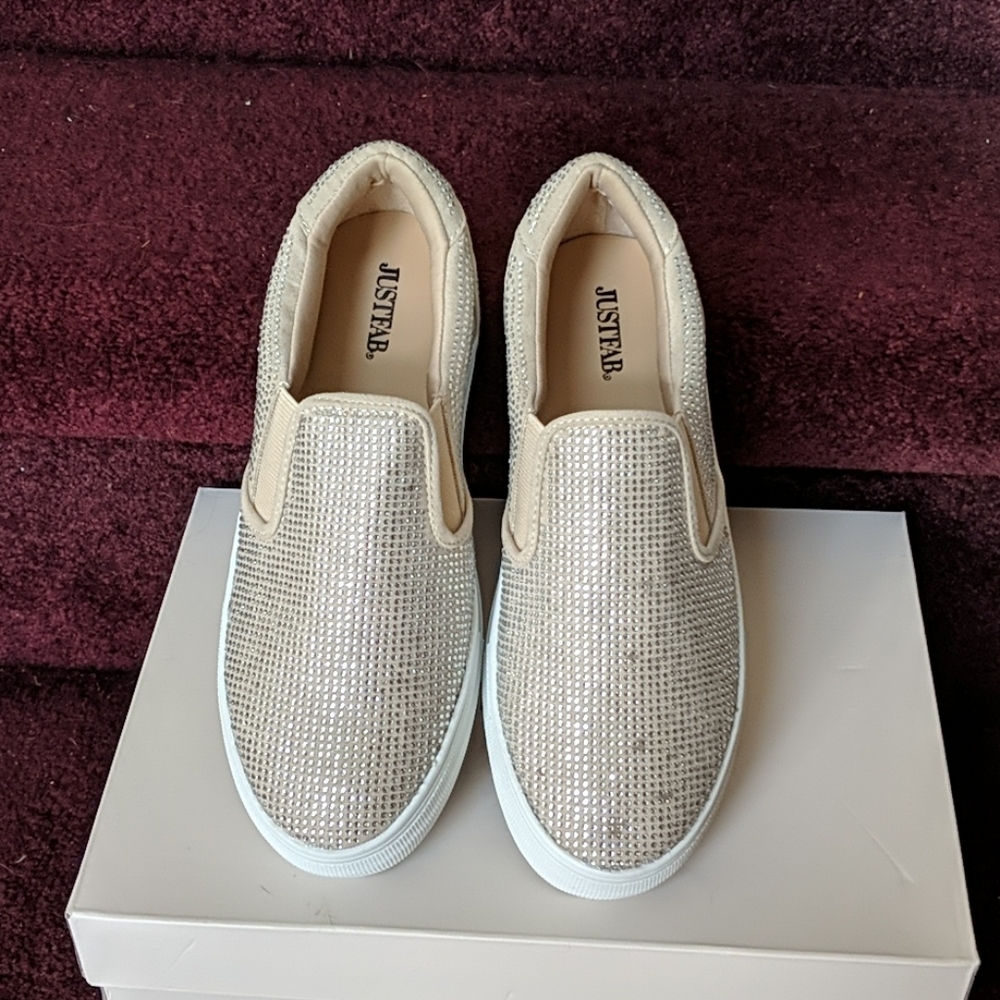 Just Fab sneakers